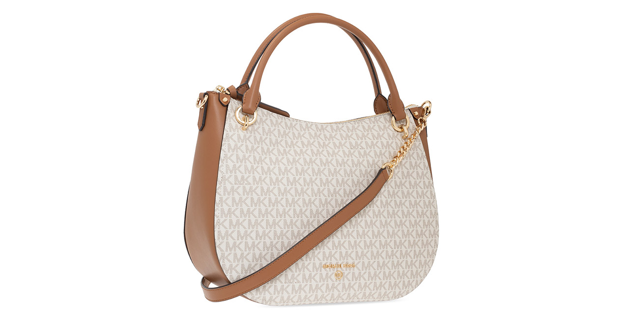 Comment utiliser les accessoires pour améliorer le look général : des sacs aux bijoux